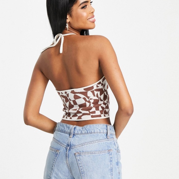 Halter Neck Knit Crop Top Abstract - Picture 7 of 7